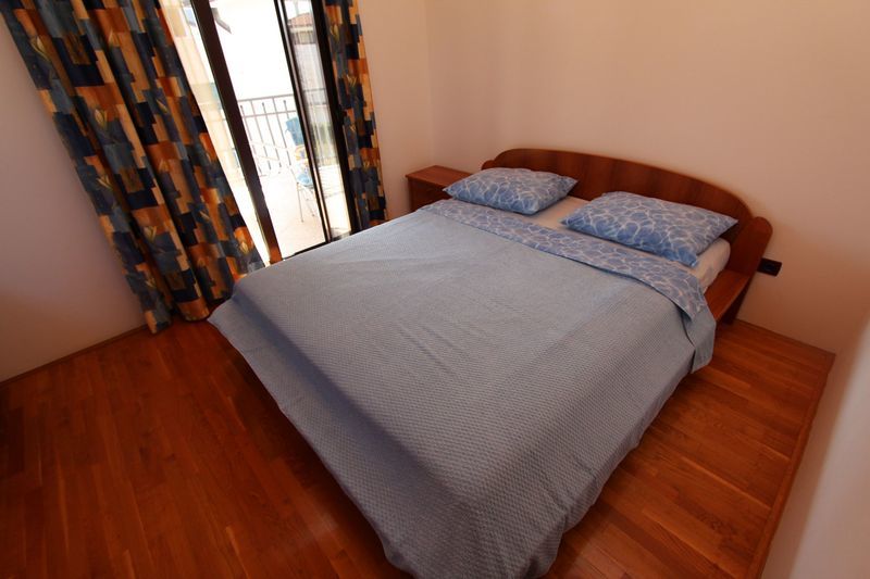 Apartments Villa Mara Ровин Екстериор снимка