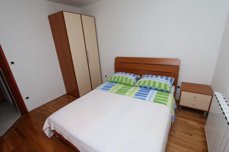 Apartments Villa Mara Ровин Екстериор снимка
